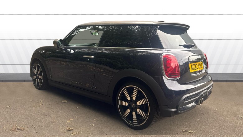 MINI Hatchback 2.0 Cooper S Exclusive 3dr Petrol Hatchback
